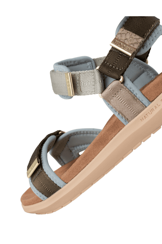 Woden Line lite | Stone multi damesandal I Perfekt pasform til alle fødder