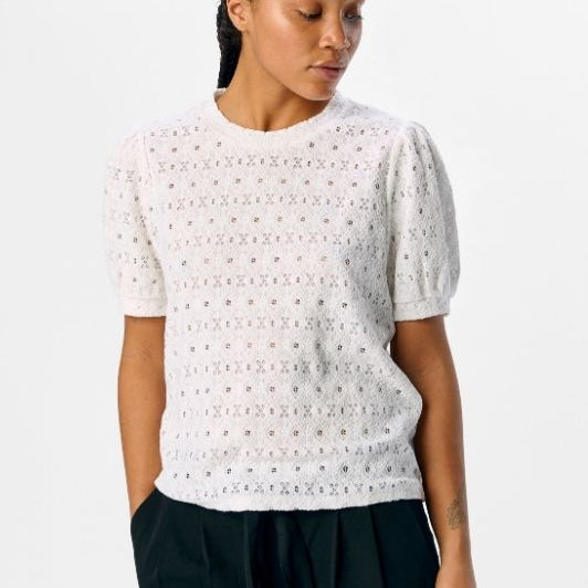 Object Laila hvid s/s top i blonde look I Dresslab