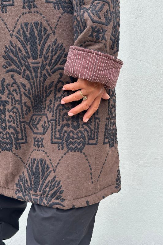PRE ORDER Gaspar Bruxelles winter coat I Frakke i choko jaquard