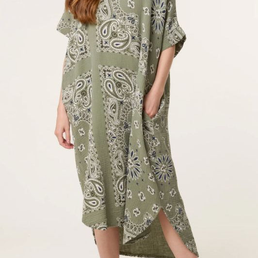 Studio West dress I Khaki sommerkjole i bandana print