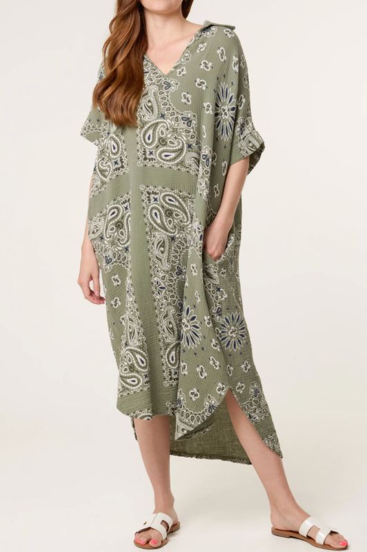 Studio West dress I Khaki sommerkjole i bandana print