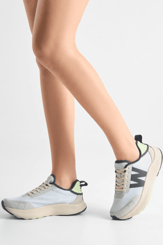 Woden Sabine sneaker  | Super cool nyhed i moonstone