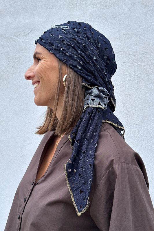 Gaspar Rome logo tørklæde - denim tørklæde med broderi