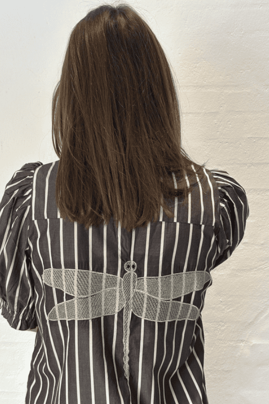 Gaspar Tunø dress | Brun strib I Dresslab