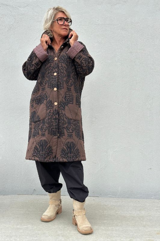 PRE ORDER Gaspar Bruxelles winter coat I Frakke i choko jaquard