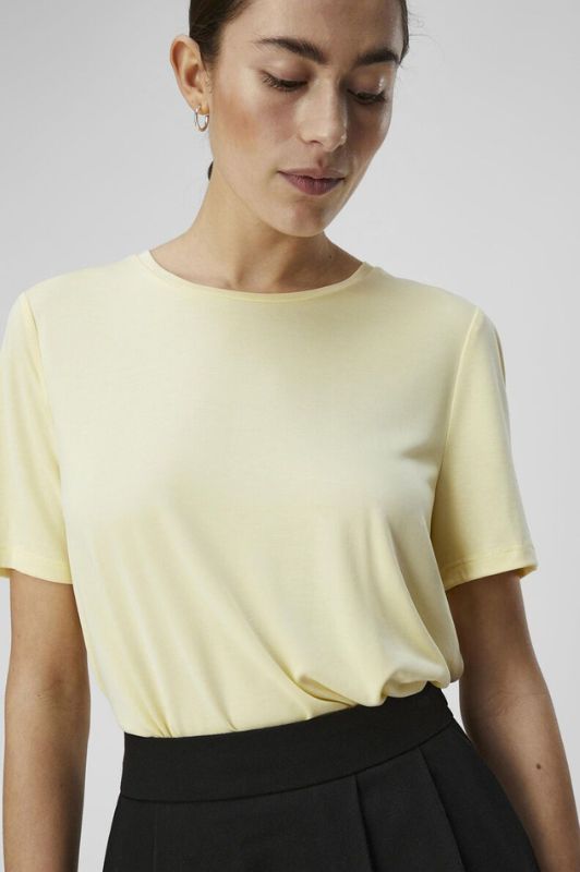 Object Annie t-shirt i gul tencel