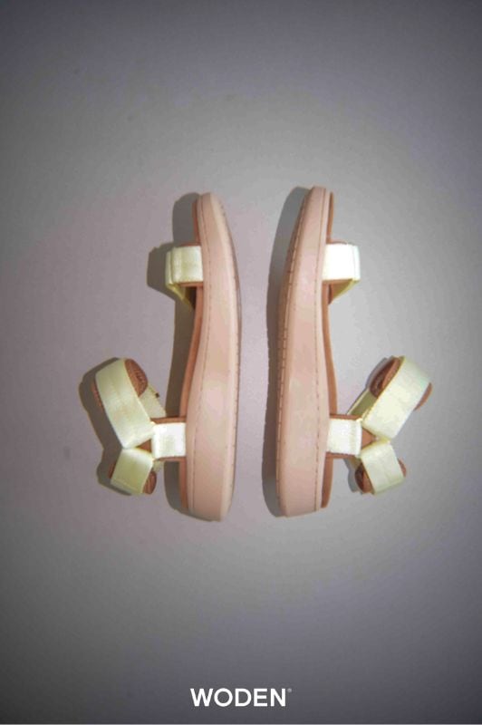 Woden Line sandal | Damesandal i lysegul I Natural Soft sål