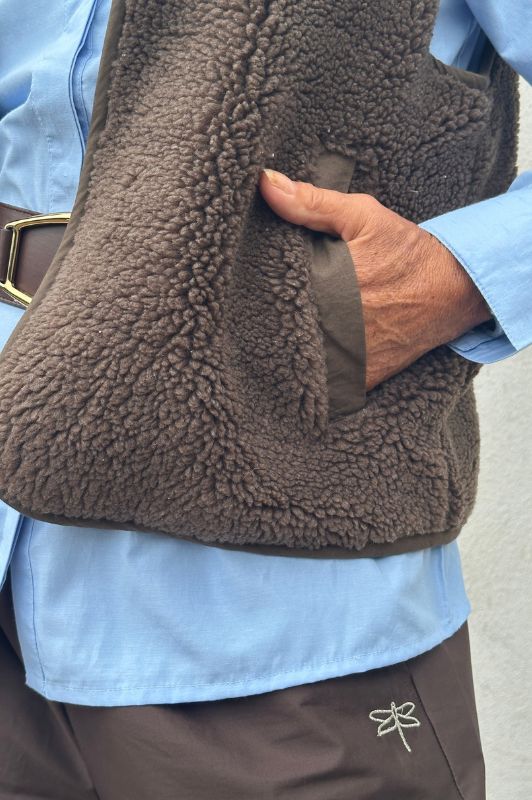 Gaspar Duffy vest I Cool teddy vest i brun