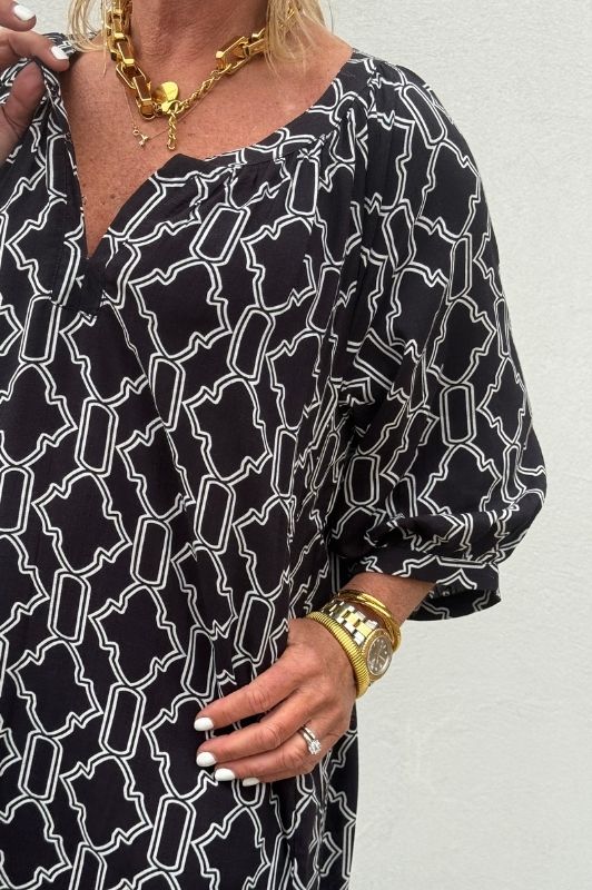 Gaspar Athen print kaftan | Sort ornament print I Dresslab