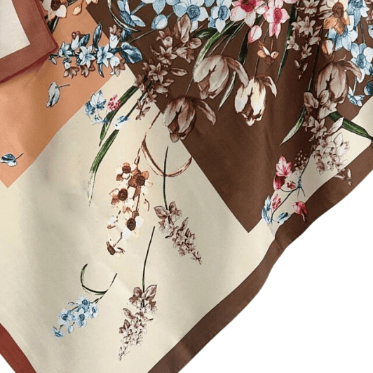 Atelier Paris I Fint blomster tørklæde i brune farver I Dresslab