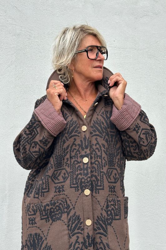 PRE ORDER Gaspar Bruxelles winter coat I Frakke i choko jaquard
