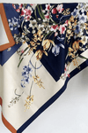Atelier Paris I Fint blomster tørklæde i blå farver I Dresslab