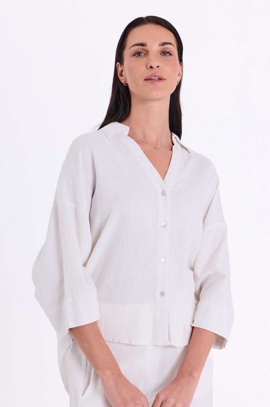 Freequent Lava shirt | Hørskjorte med v-hals i hvid I Dresslab