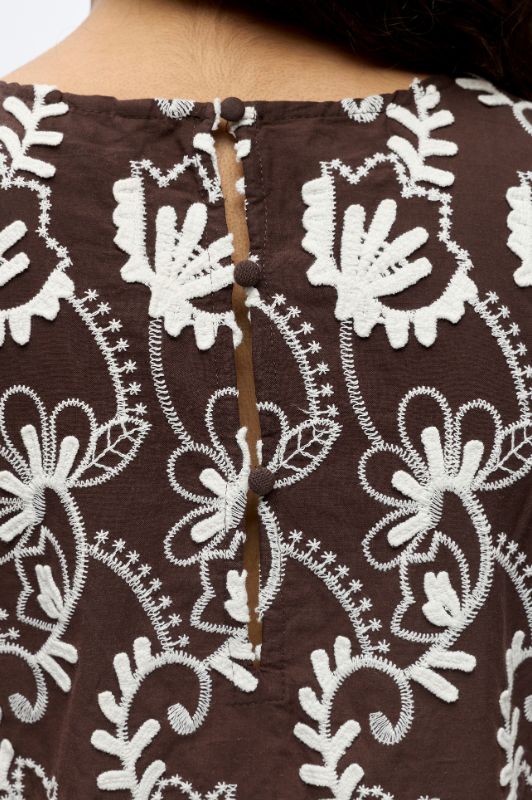 Object Mya I Broderie anglaise top i brun og hvid I Dresslab