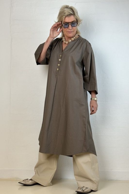 Gaspar Mumbai poplin dress | Cool kjole i sand