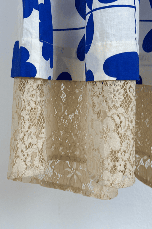 Gaspar Mumbai print lace dress | Ornament blå kjole I Dresslab