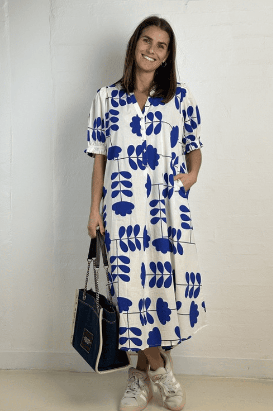 Gaspar Tunø dress | Blåt ornament print I Dresslab