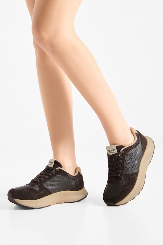 Woden Mathilde Runner | Super sneaker i brunt skind | Dresslab