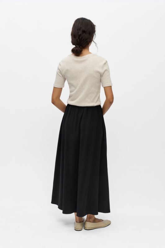 Object Fia midi skirt I Cool klassisk nederdel med lommer i sort