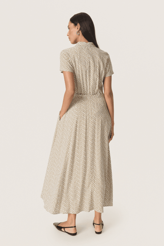 Soaked in Luxury Arjana Dress | Smuk lang sommerkjole