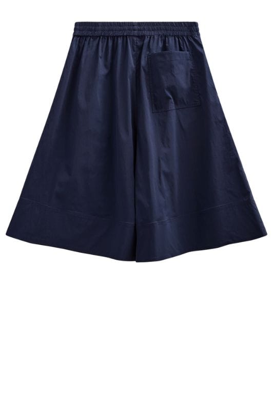 Freequent Jules Bermuda | Knælange shorts med lommer i navy