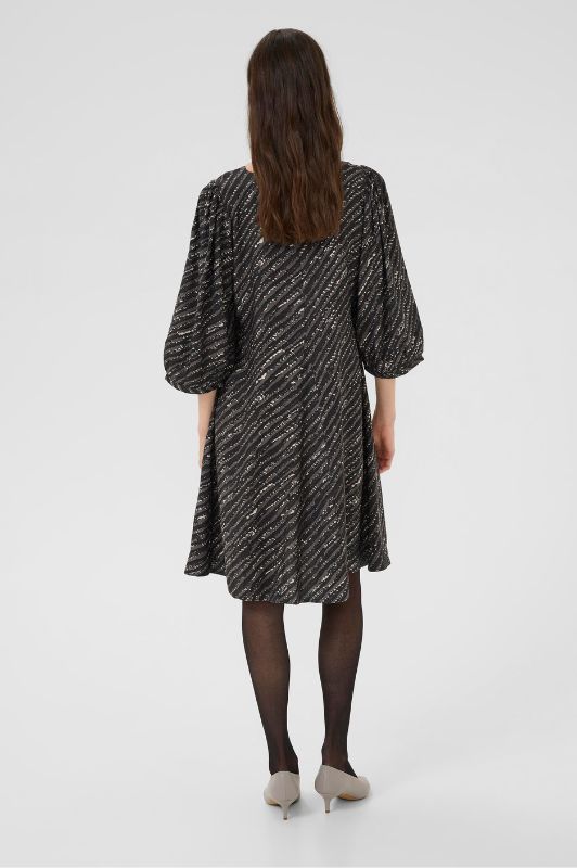 Karen By Simonsen Davina Indie Dress | Smukt print i grå nuancer
