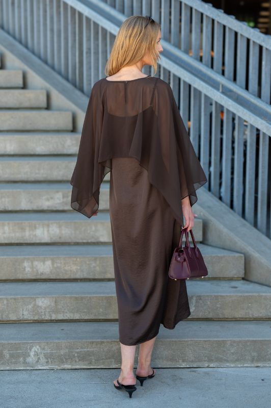 A-View Flow dress I Brun festkjole med chiffon slag