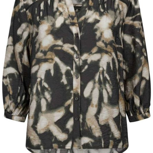 Freequent Nunu skjorte I Allover printet top i khaki farver