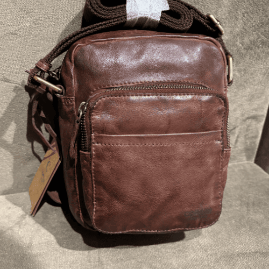 Corium Crossbody Taske | Vasket skind mørk brun