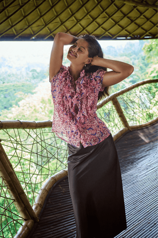 Saint Tropez Disa skirt | Smuk satin midi nederdel | Sort