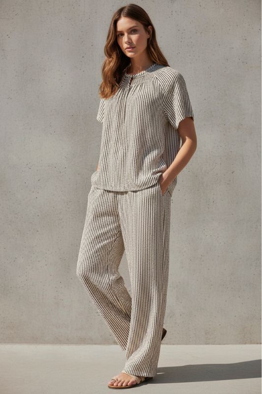 Ofelia Anja bluse i stribet bæk bølge I Dresslab