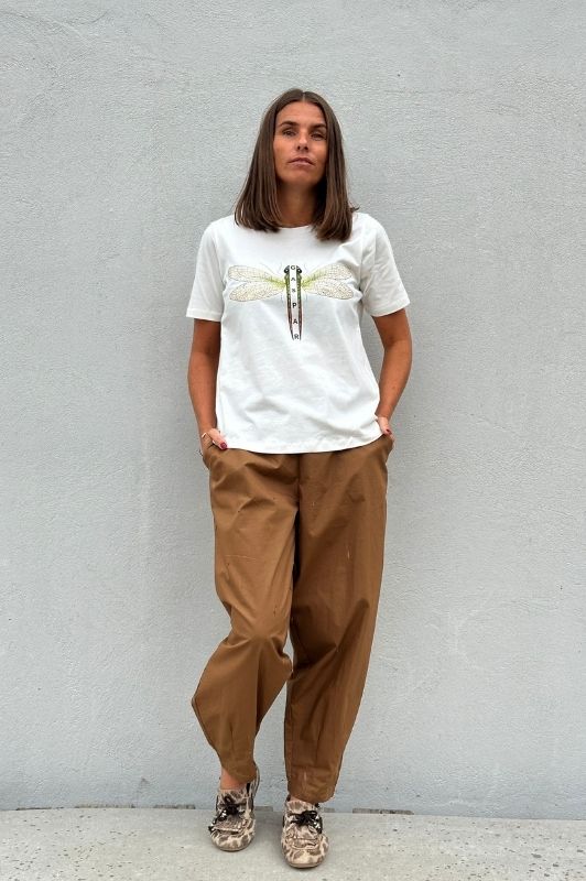 PRE ORDER Gaspar Tokyo print t-shirt i hvid I Dresslab