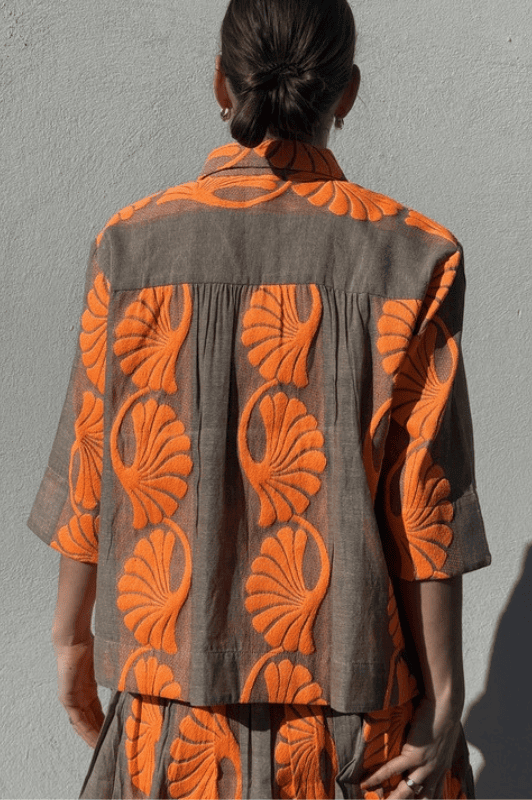 Gaspar Porto jaquard I Cool bluse i sand orange I Dresslab