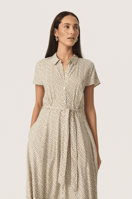 Soaked in Luxury Arjana Dress | Smuk lang sommerkjole