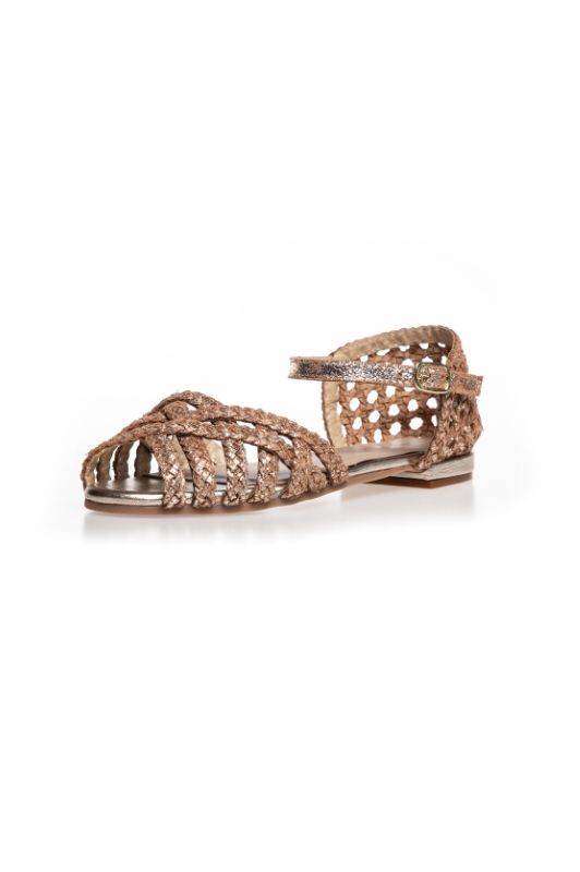 Copenhagen Shoes Endless Love | Håndflettet sandal i guldfarvet skind