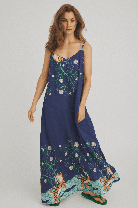 Luxzuz Vendela dress | Stropkjole med print i navy I Dresslab