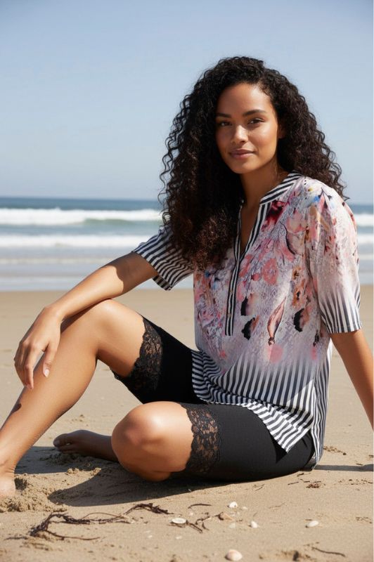 Ofelia Mary sommerbluse i flot print I Dresslab