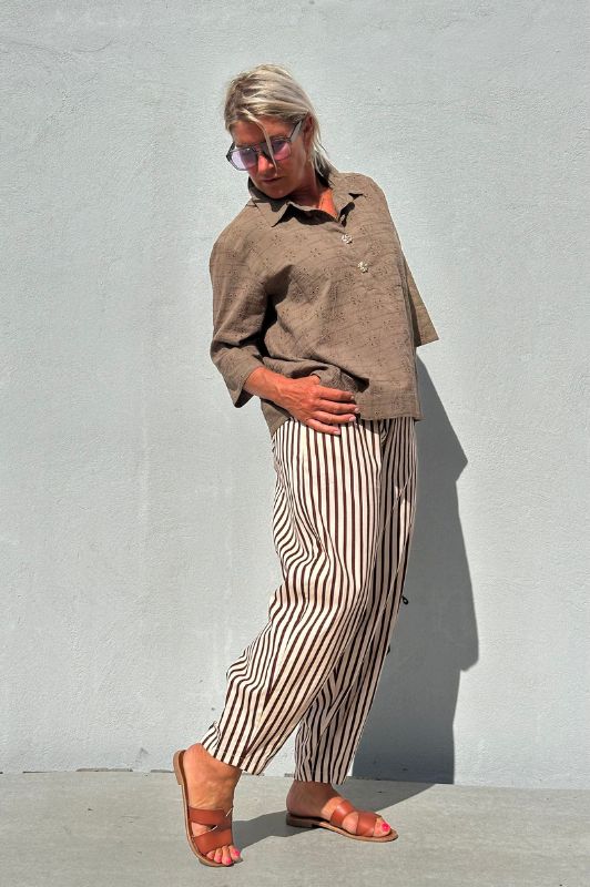 Gaspar Porto broderie anglaise I Sand blondebluse I Dresslab