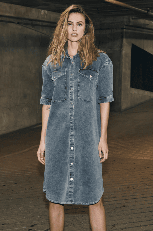 NÜ By Staff Yuna dress | Grå denimkjole