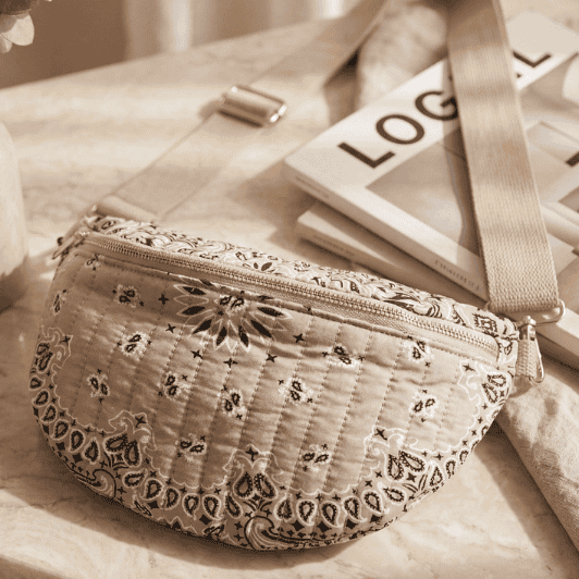 Atelier Paris I Paisley bæltetaske i sand