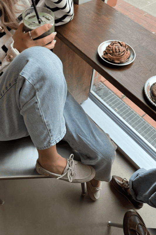 Copenhagen Shoes Savannah suede I Loafer i sand