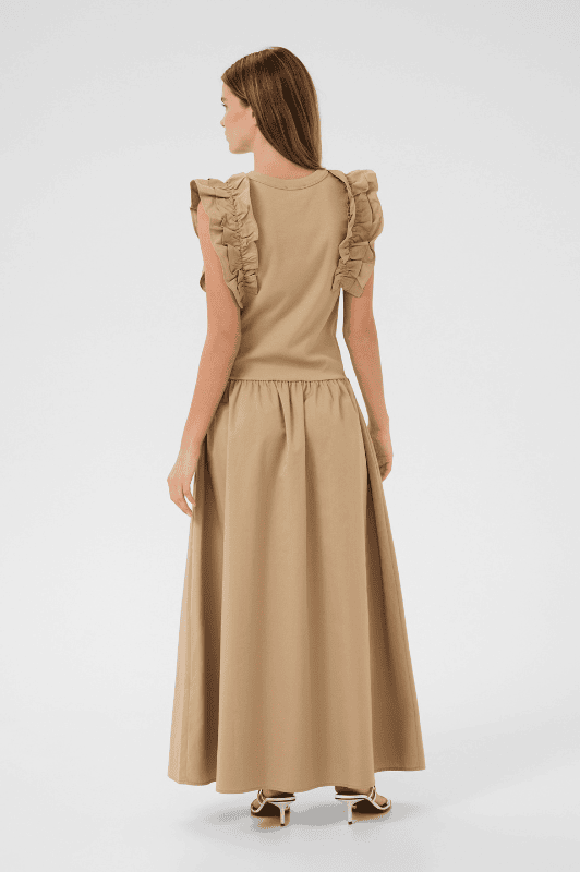 Karen By Simonsen Oda dress I Cool sporty kjole i sand