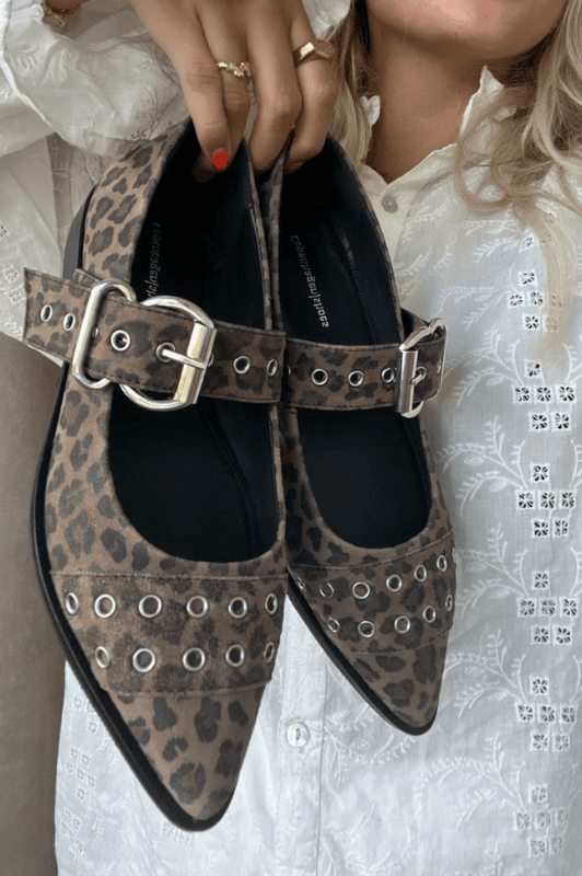Copenhagen Shoes Moves | Ballerina med leolook