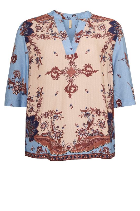 Ofelia Ebony bluse I Lyseblå med flot print