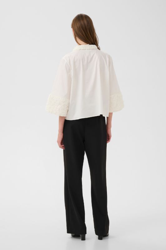 Karen by Simonsen Cleo Shirt | Skjorte i hvid med tyl krave I Dresslab