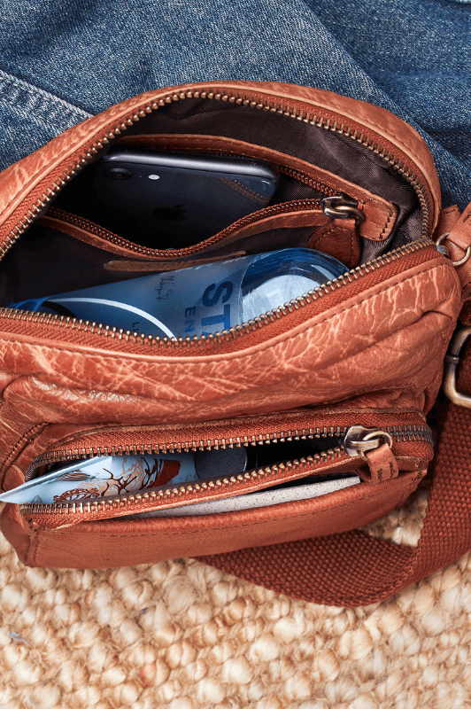 Corium Crossbody Taske | Vasket skind cognac