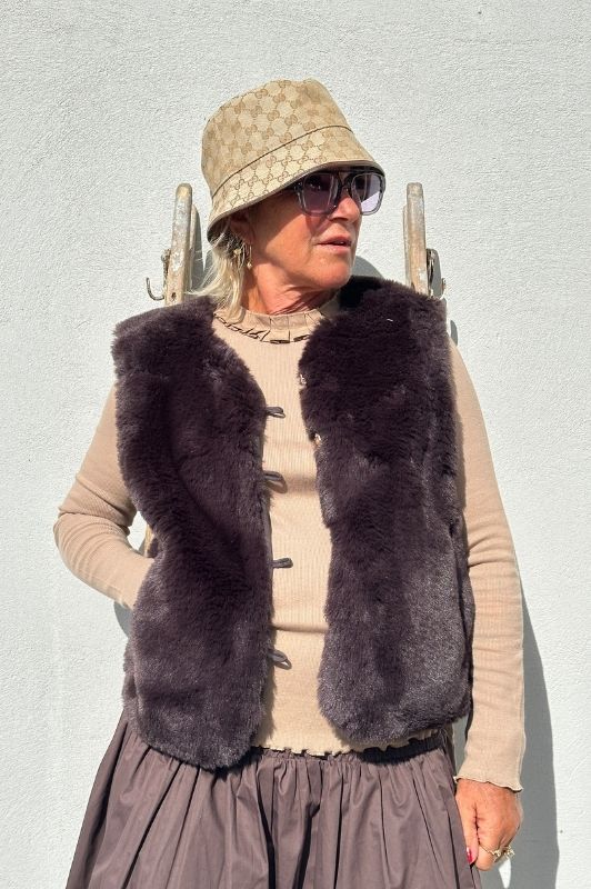 Gaspar Duffy exclusive vest I Cool teddy vest i chokoladebrun