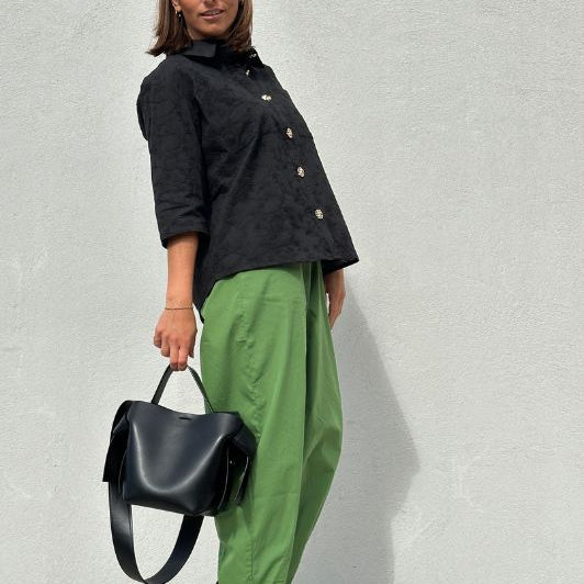 Gaspar Vigo broderie anglaise skjorte i sort I Dresslab