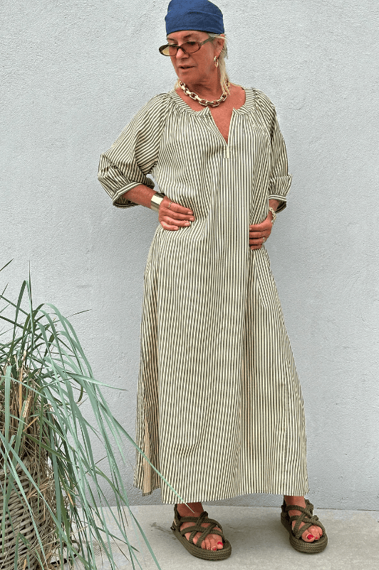 PRE ORDER Gaspar Athen print kaftan | Flot olive green print I Dresslab