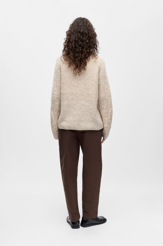 Object Lucia strik pullover i sand med hvidt broderi